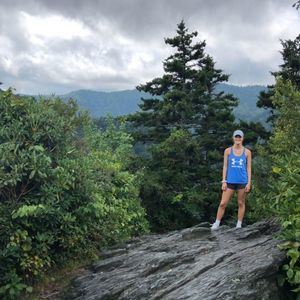 Meet your Posher, Alyssa